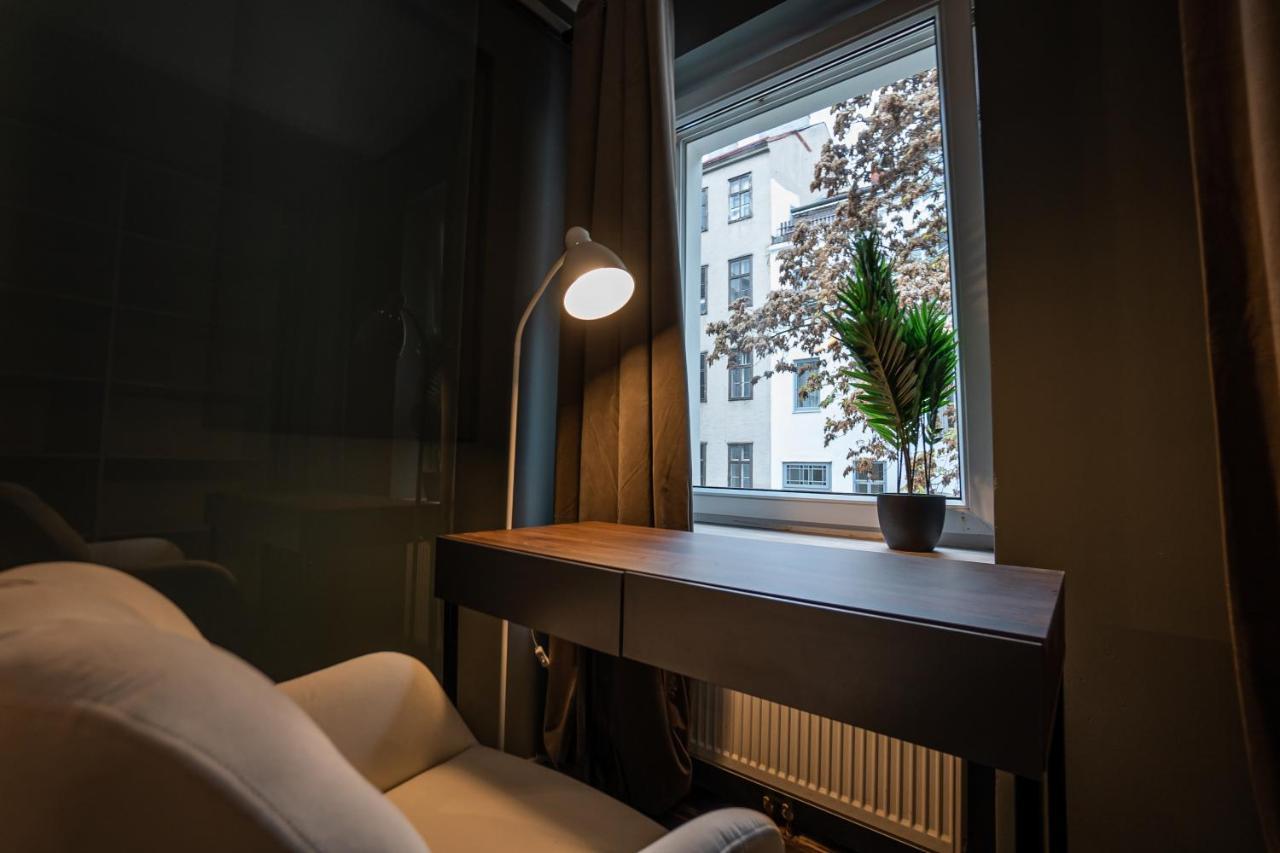 Brand-New Double Bedroom Apartment Відень Екстер'єр фото